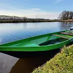 Park De Driesprong Chalet Nieuwveen